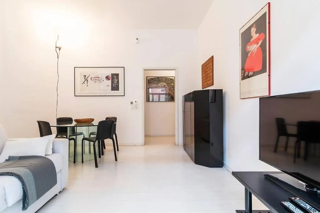 Anita Flexyrent Apt In Brera District A.C. Wifi Milán